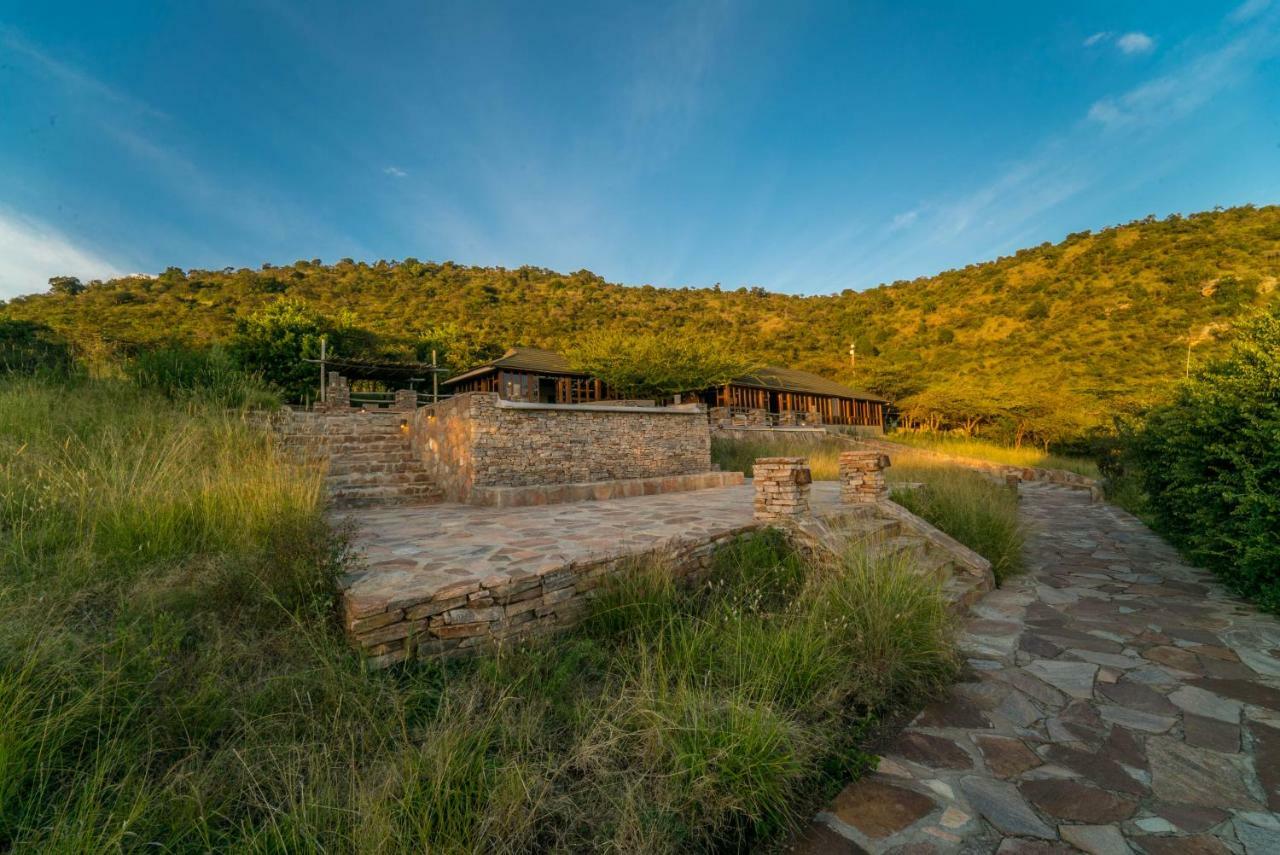 Taasa Lodge Серенгети Екстериор снимка