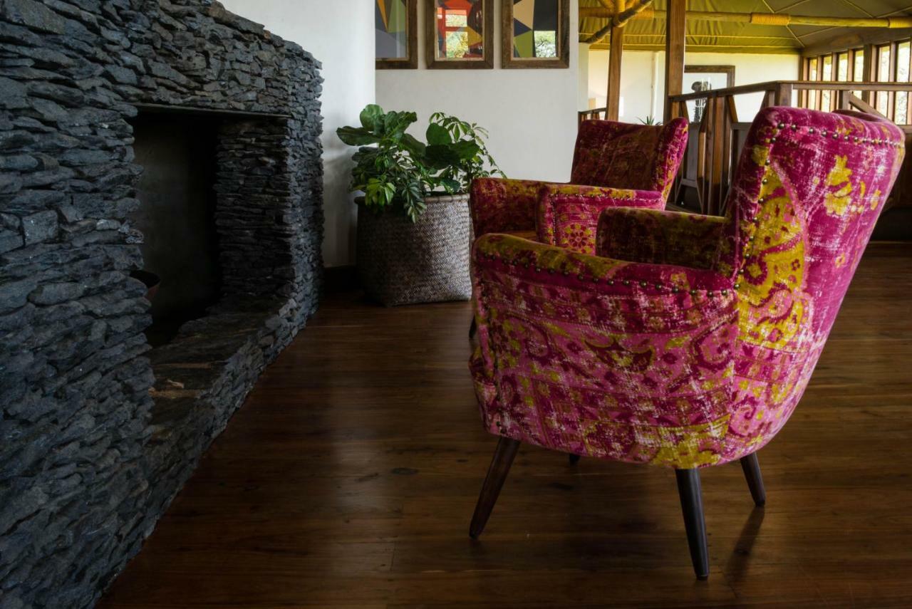 Taasa Lodge Серенгети Екстериор снимка